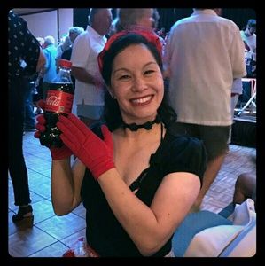 Meet your Posher, Bonita